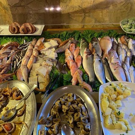 Gisira Apartments Al Borgo カターニア エクステリア 写真